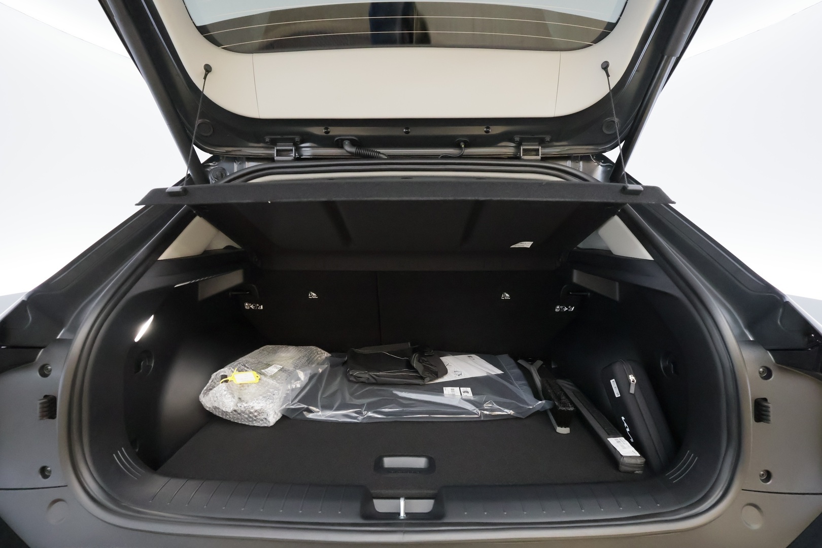 KIA EV4 2026