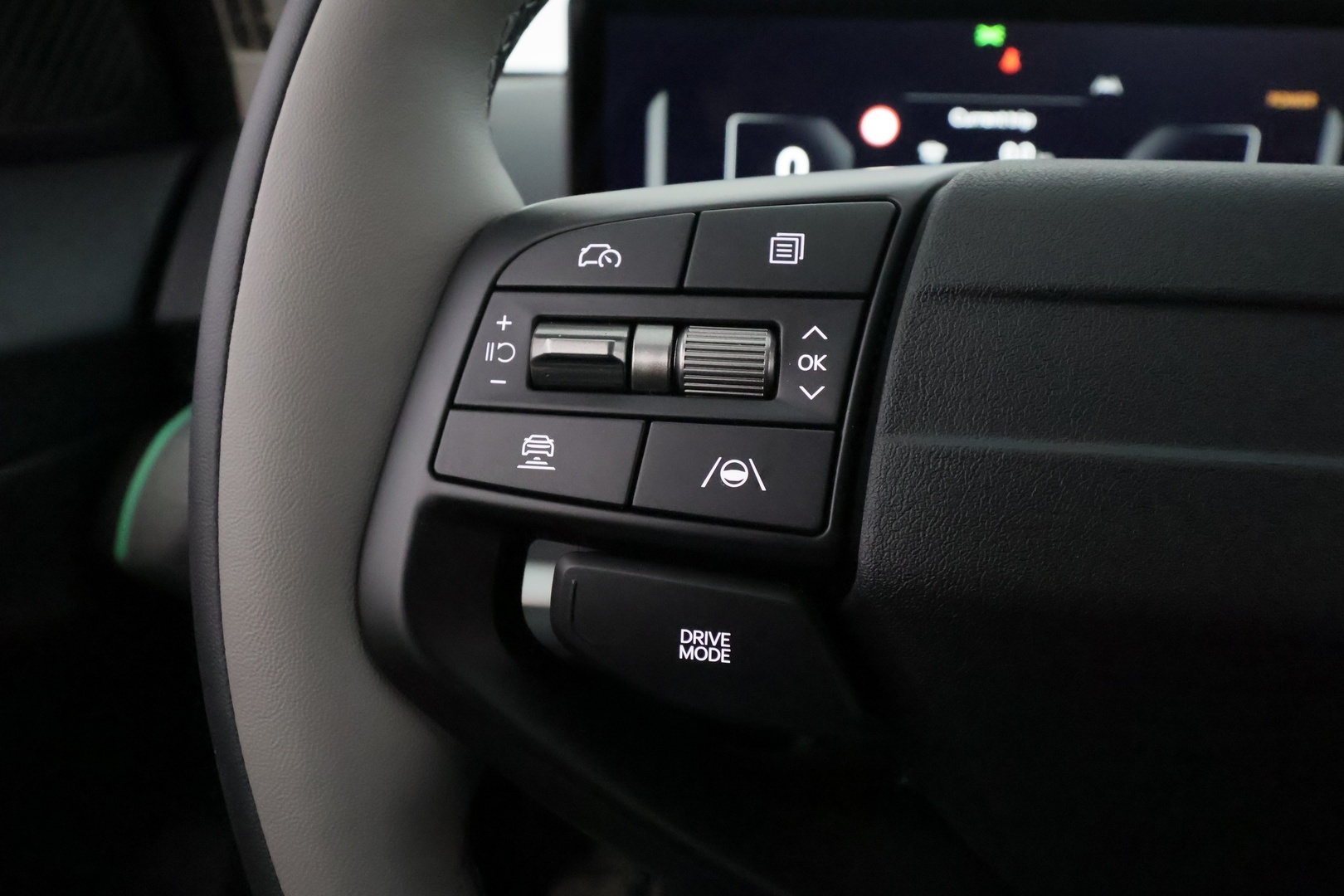 KIA EV4 2026