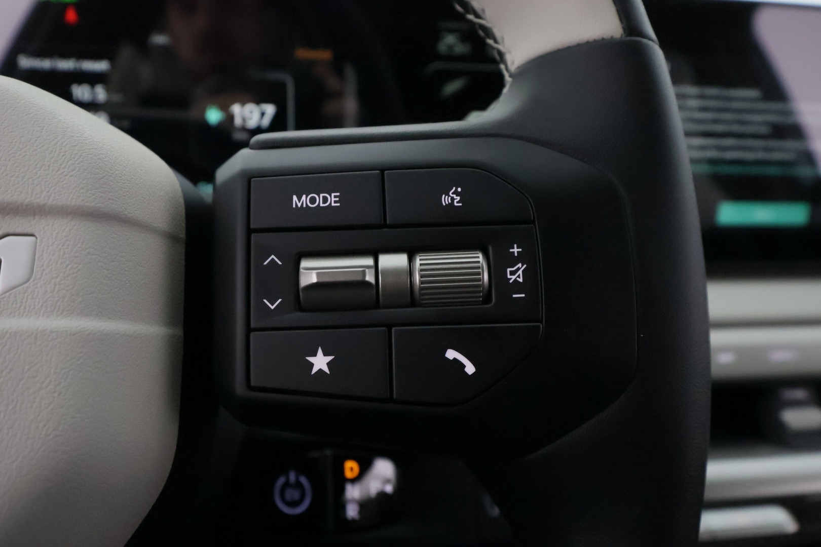 KIA EV4 2026