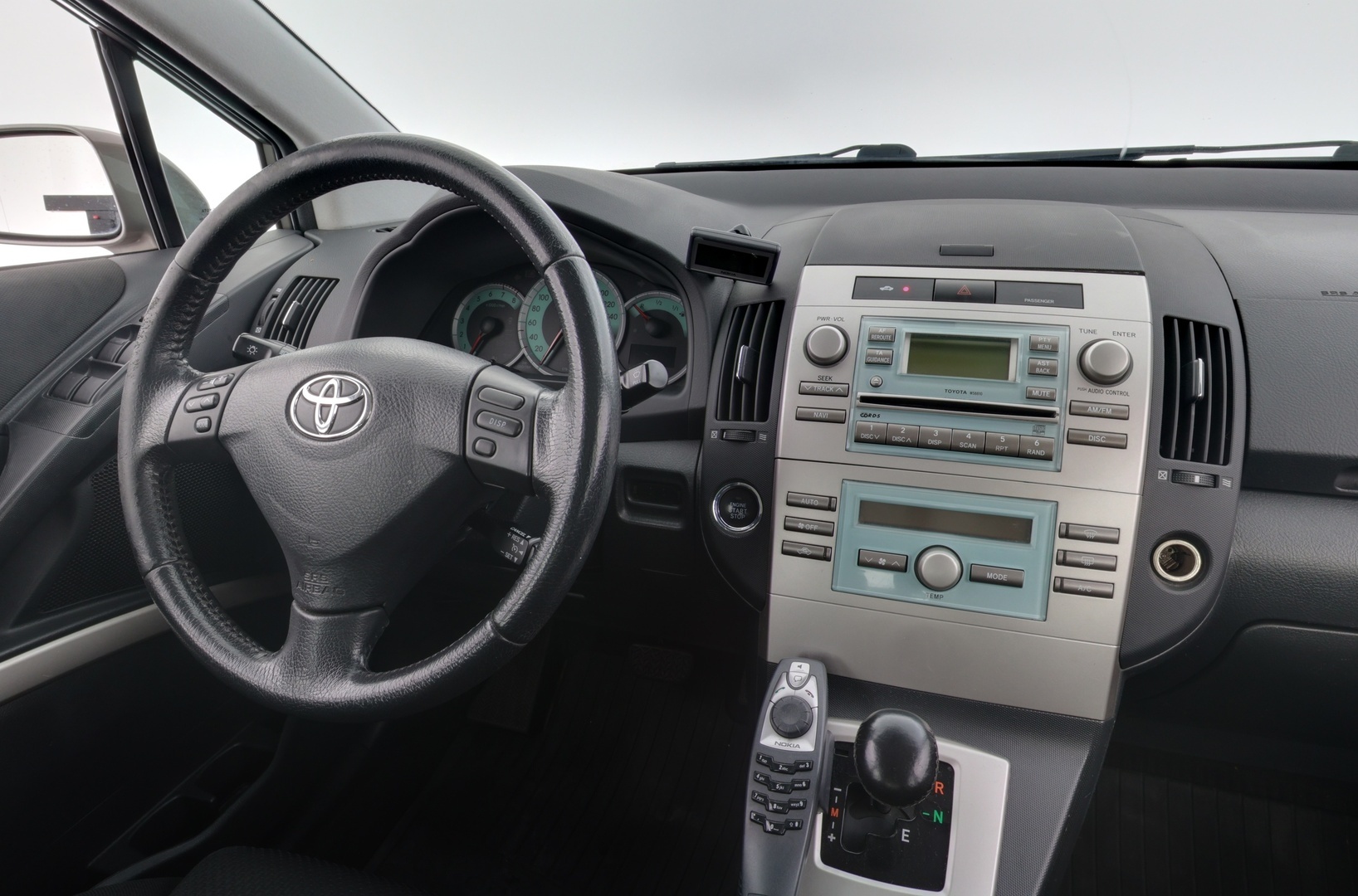 TOYOTA Corolla Verso 2006