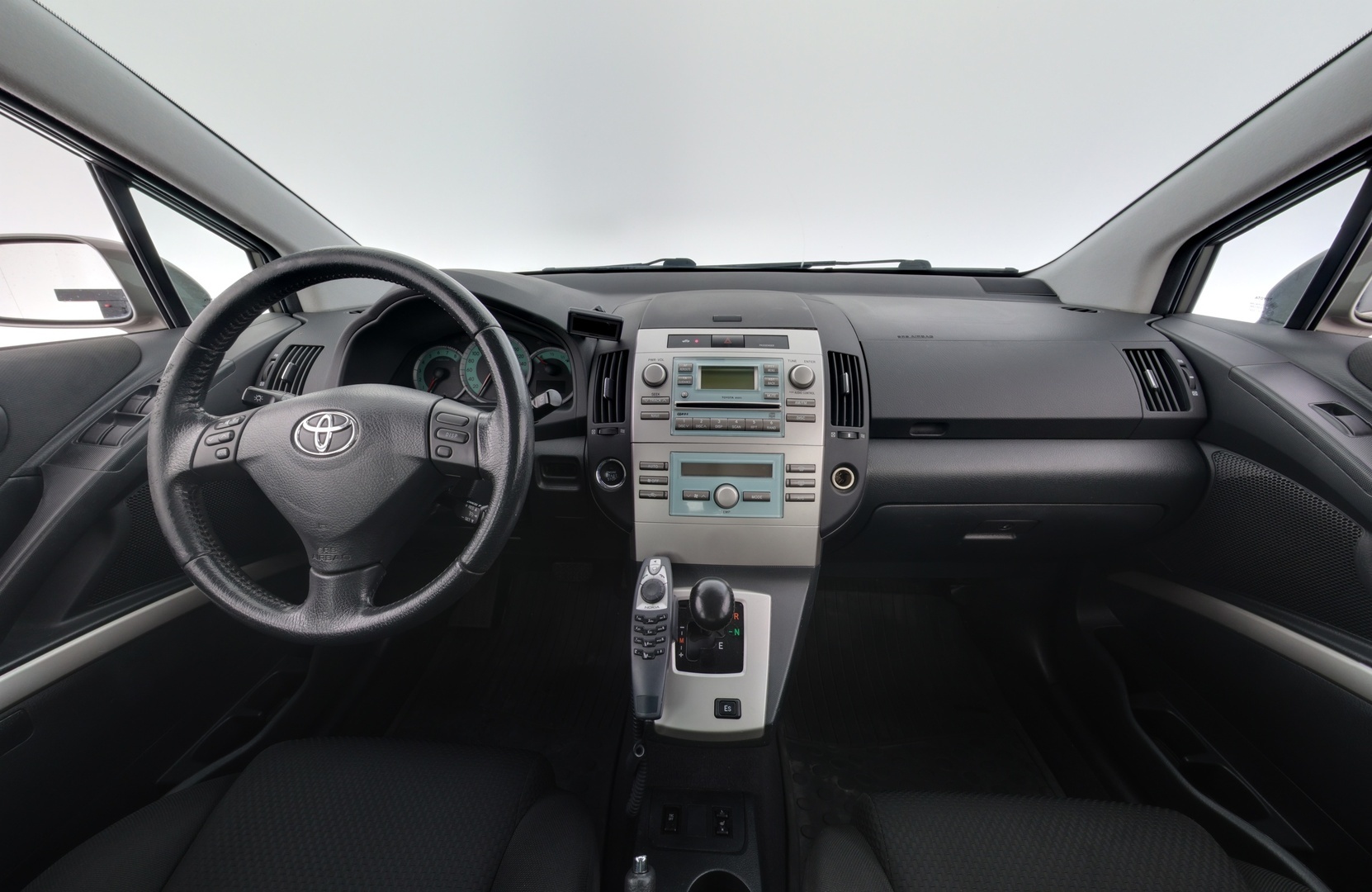 TOYOTA Corolla Verso 2006
