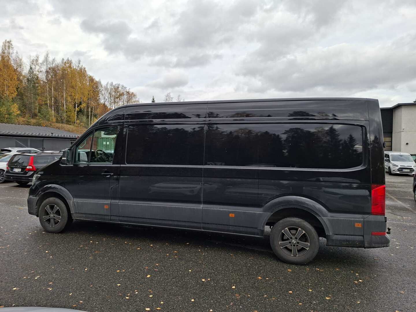 VOLKSWAGEN Crafter 2023