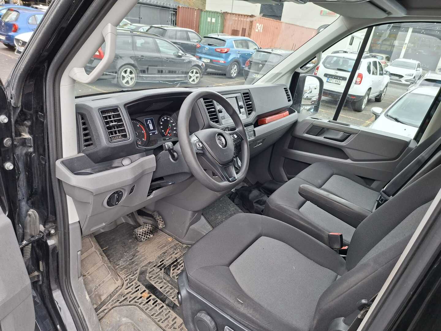 VOLKSWAGEN Crafter 2023