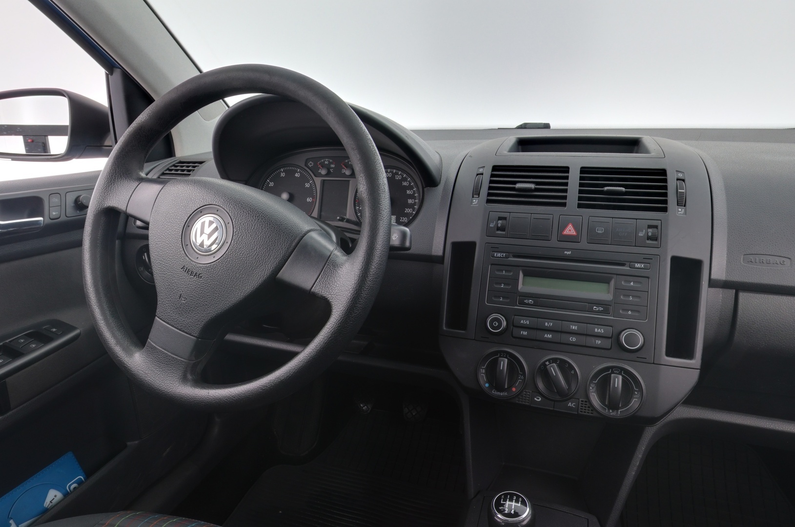 VOLKSWAGEN Polo 2008