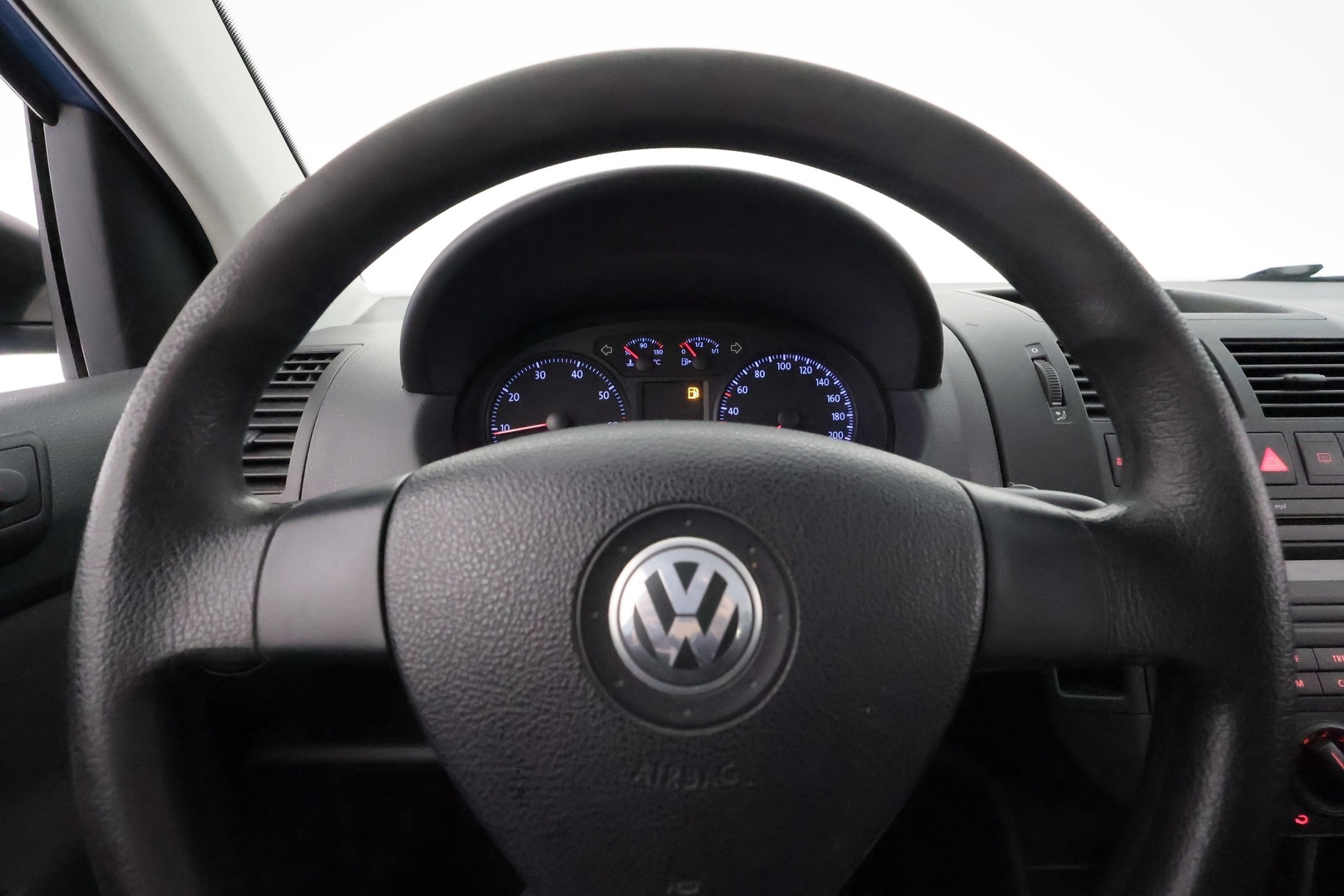 VOLKSWAGEN Polo 2008