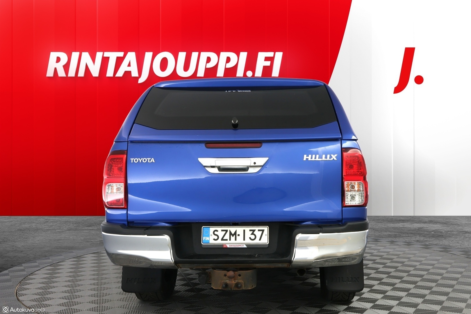 TOYOTA Hilux 2016