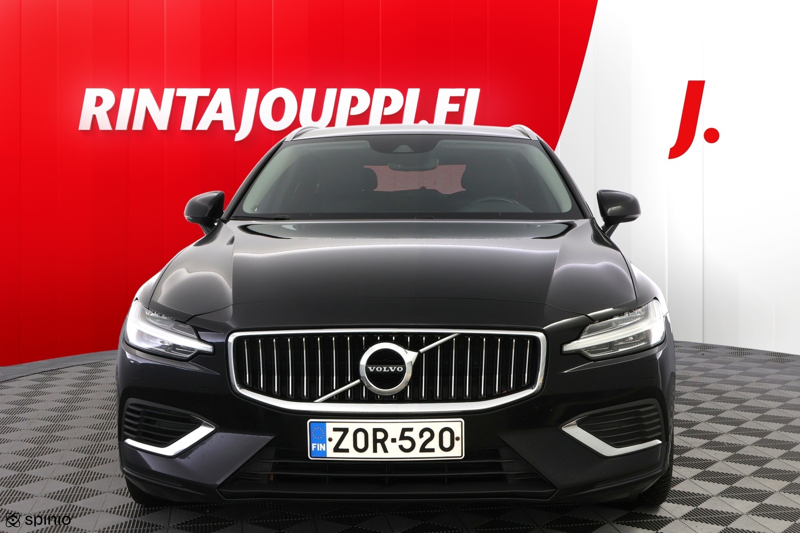VOLVO V60 2020
