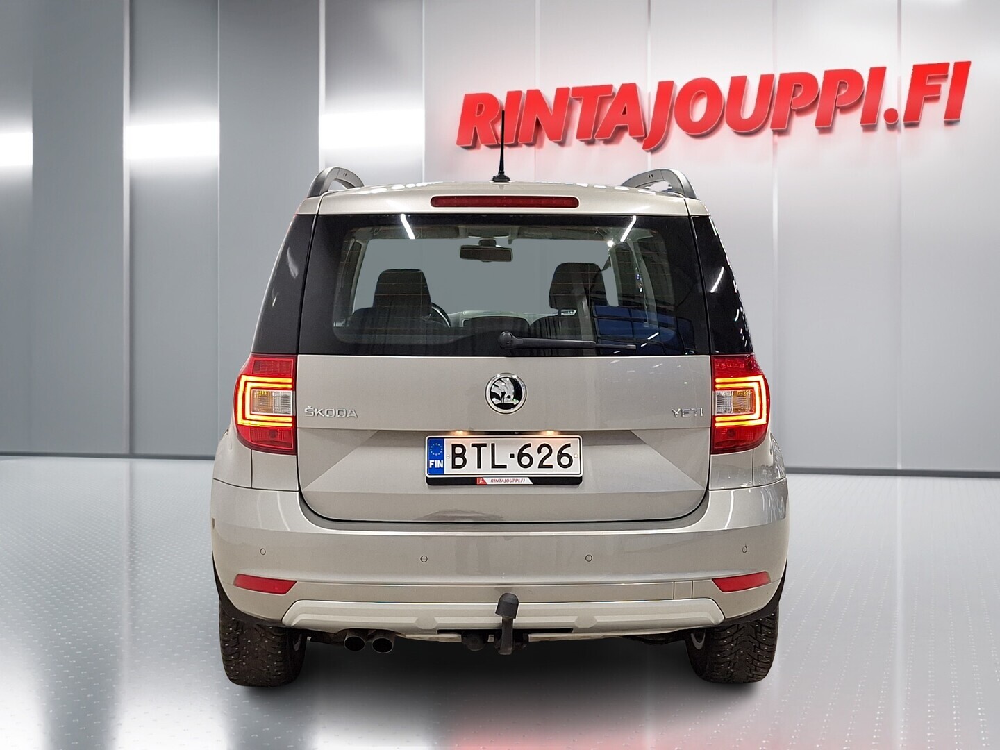 SKODA Yeti 2015