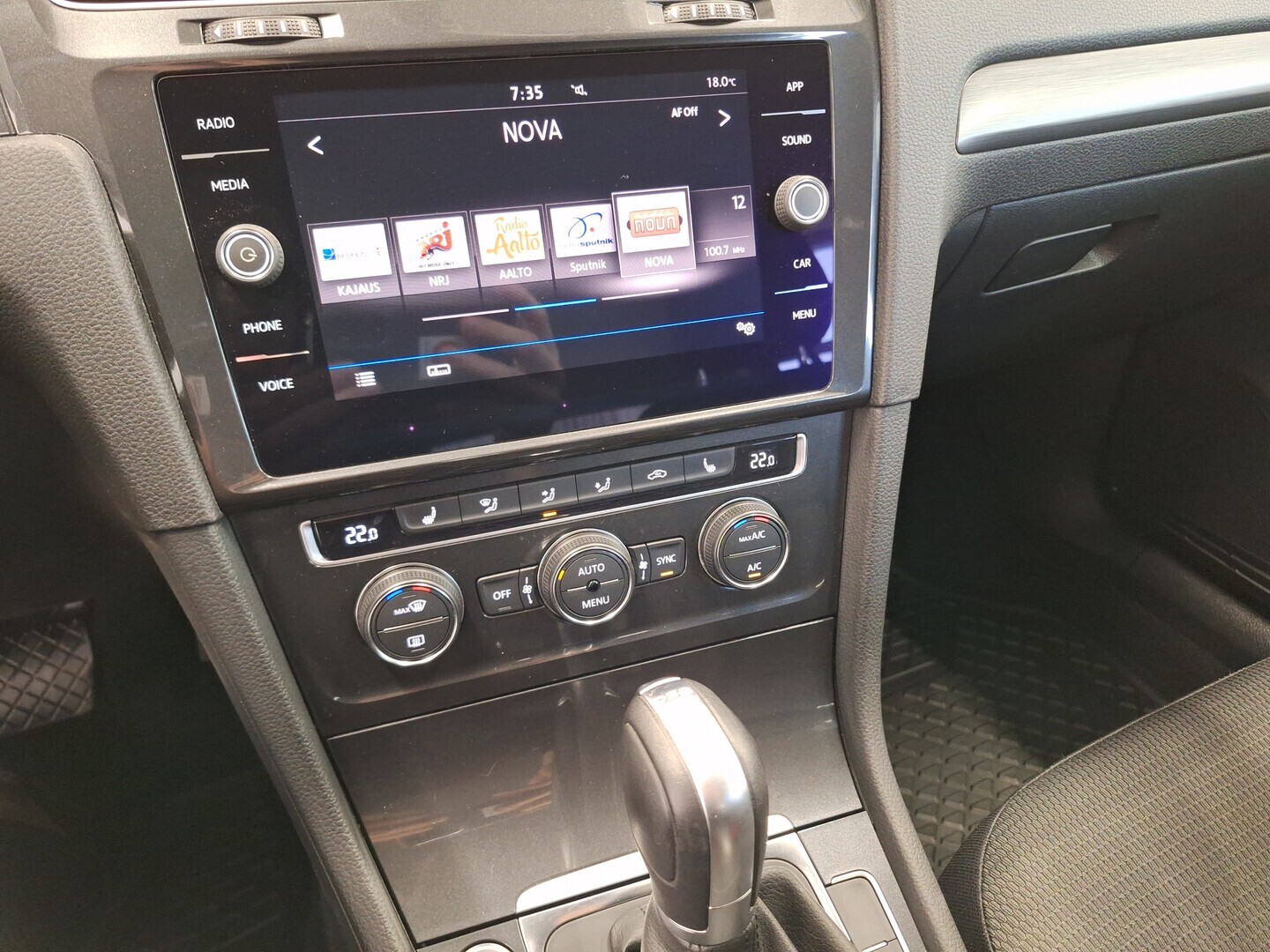 VOLKSWAGEN Golf 2017