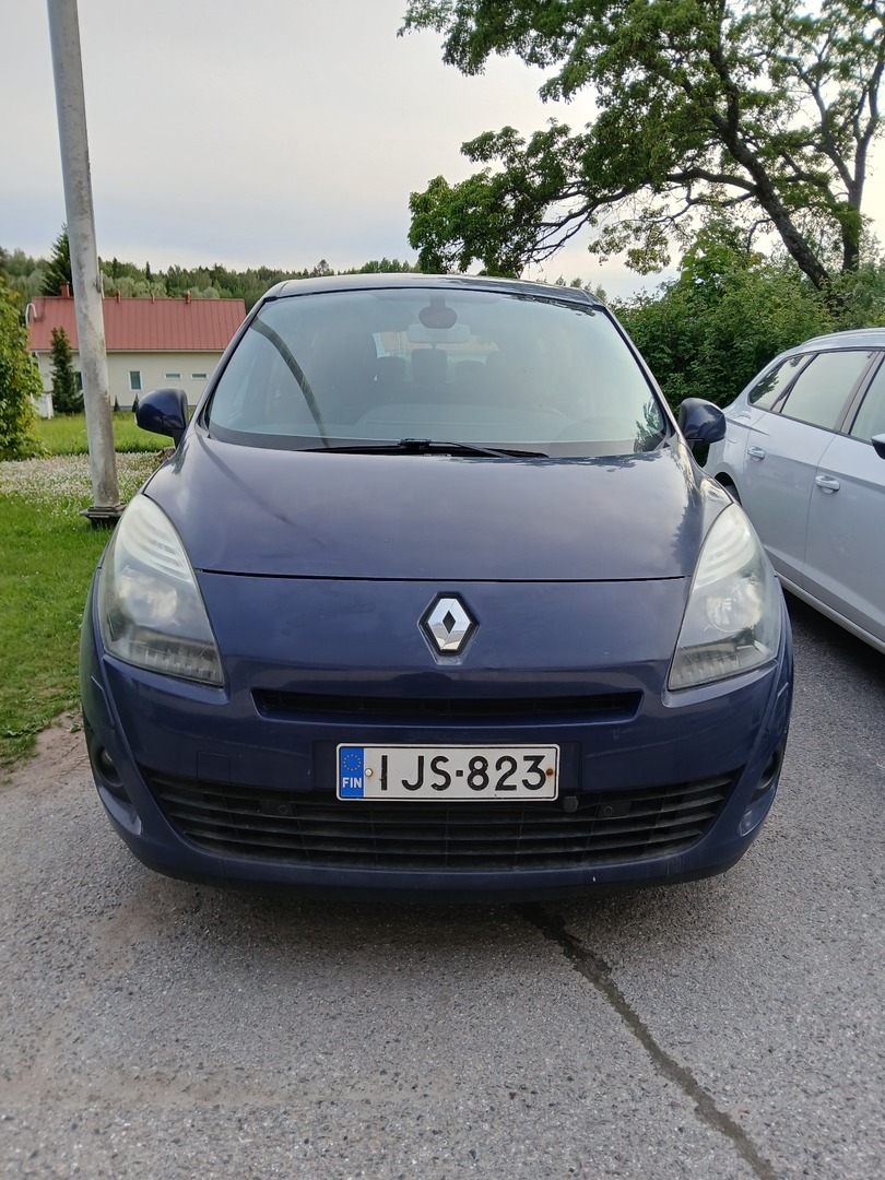 RENAULT Grand Scenic 2010