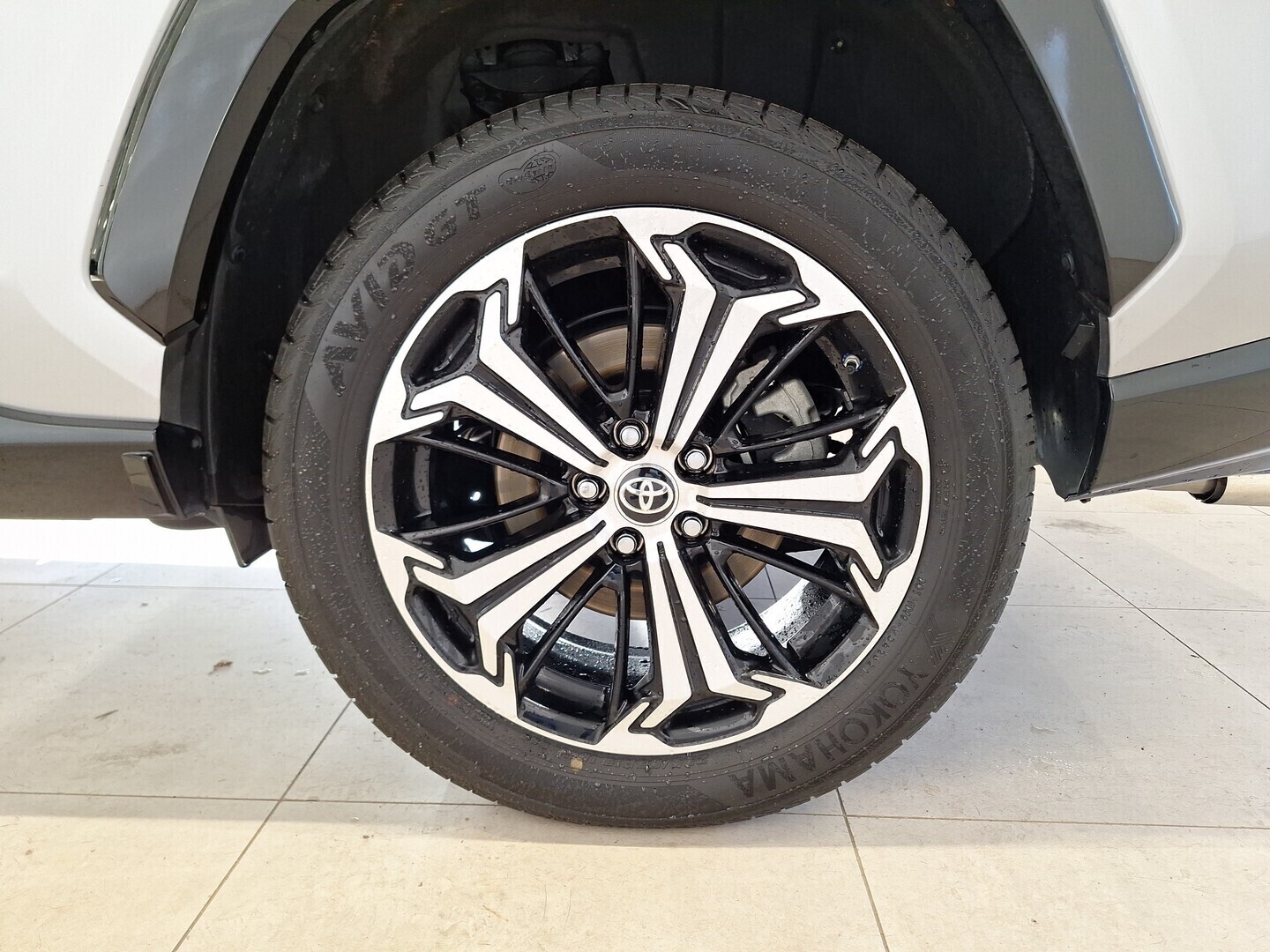 TOYOTA RAV4 Plug-in 2021
