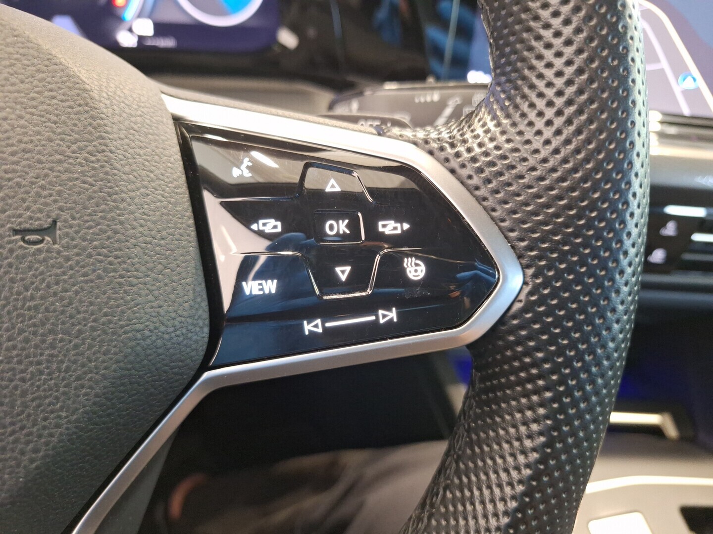 VOLKSWAGEN Golf 2021