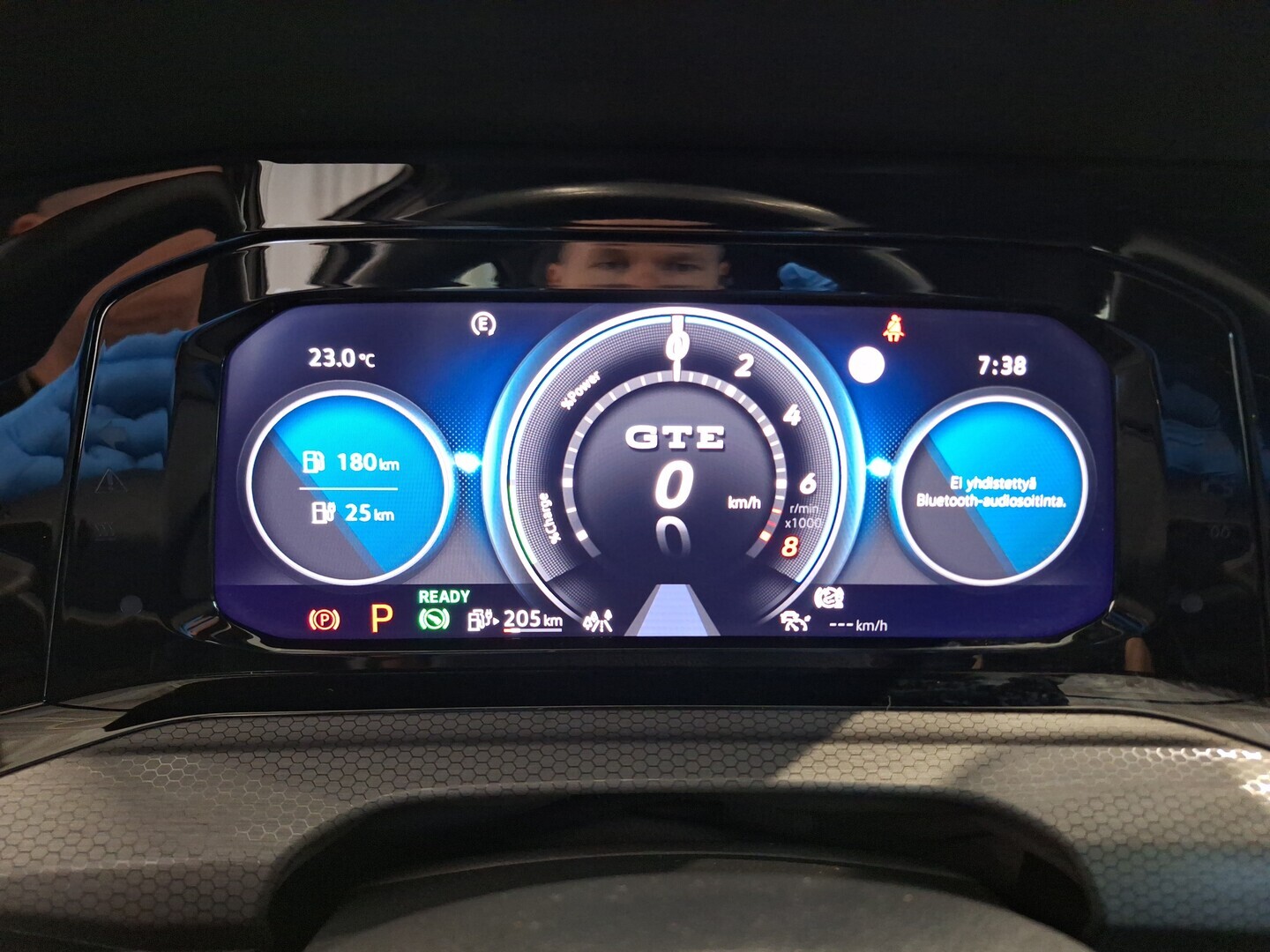 VOLKSWAGEN Golf 2021