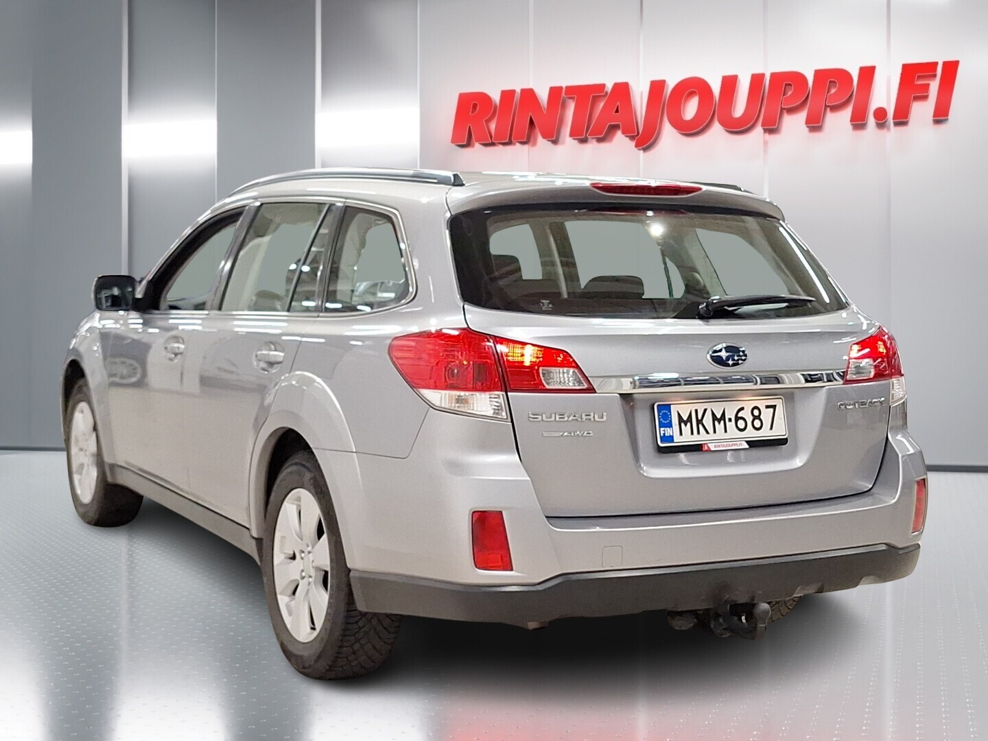 SUBARU Outback 2011
