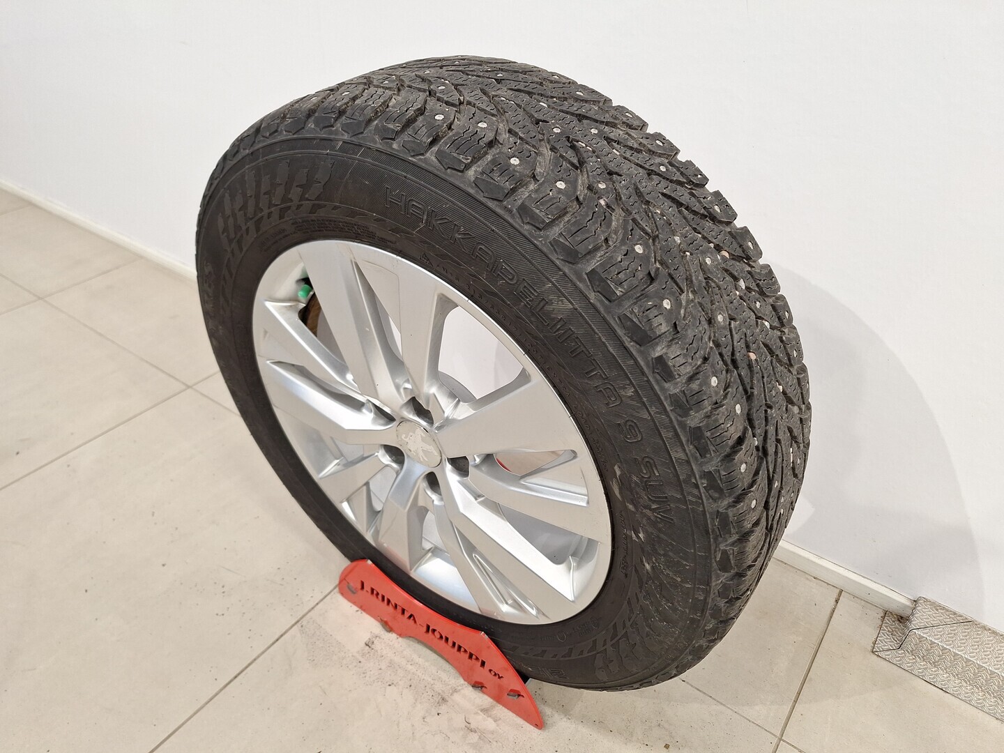 PEUGEOT 5008 2018