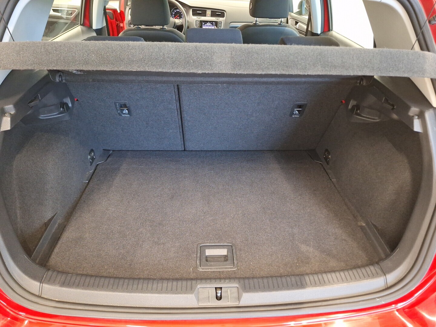 VOLKSWAGEN Golf 2014
