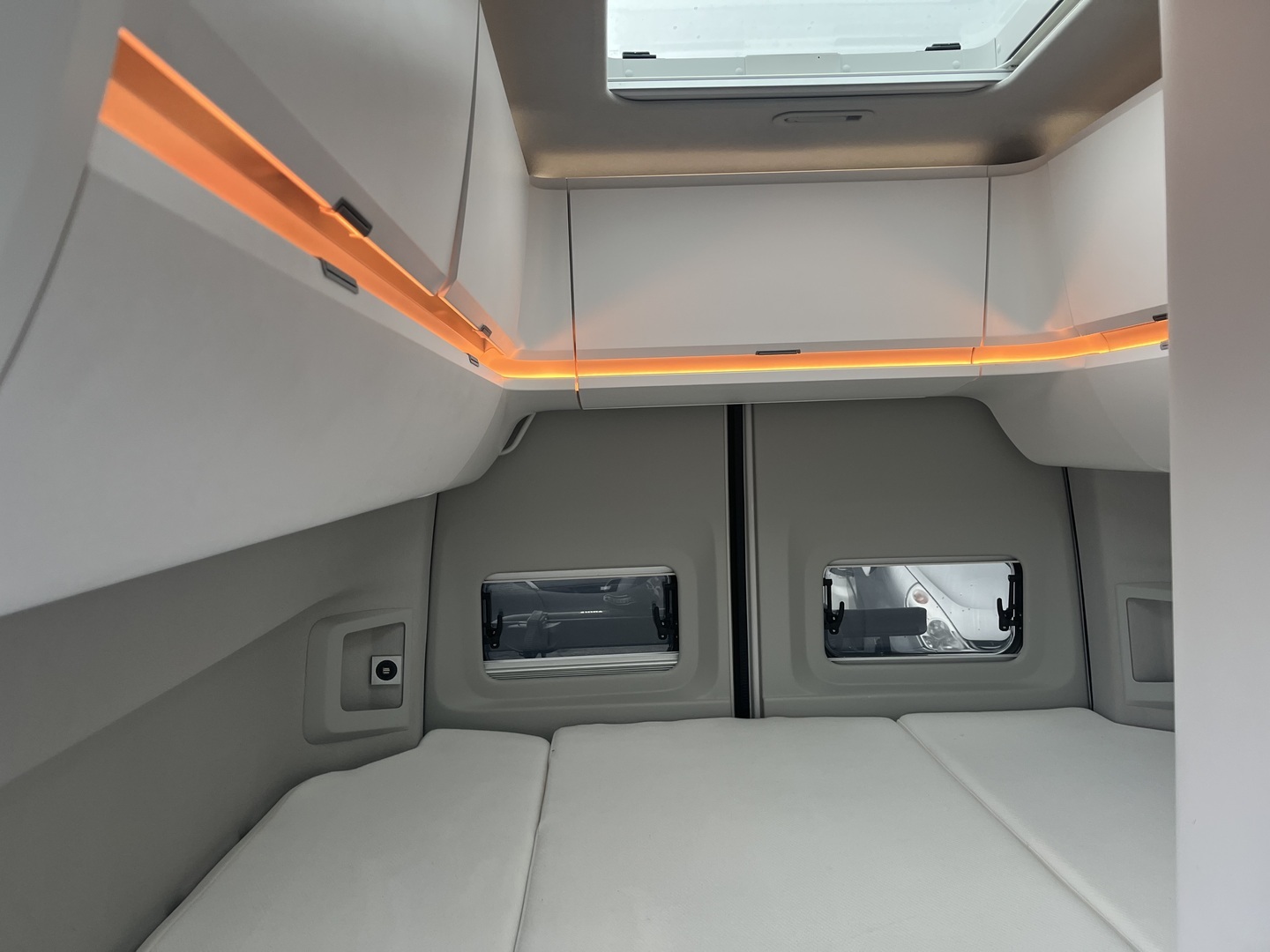 VOLKSWAGEN GRAND CALIFORNIA 600 2022