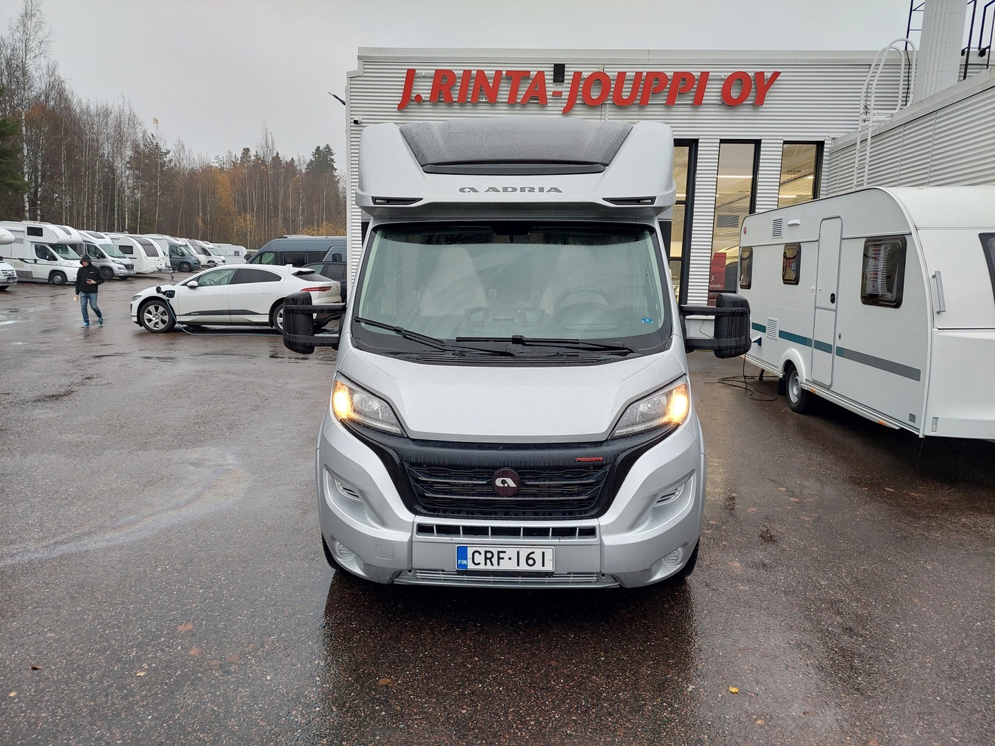 ADRIA Matrix Supreme 670 SL 2022