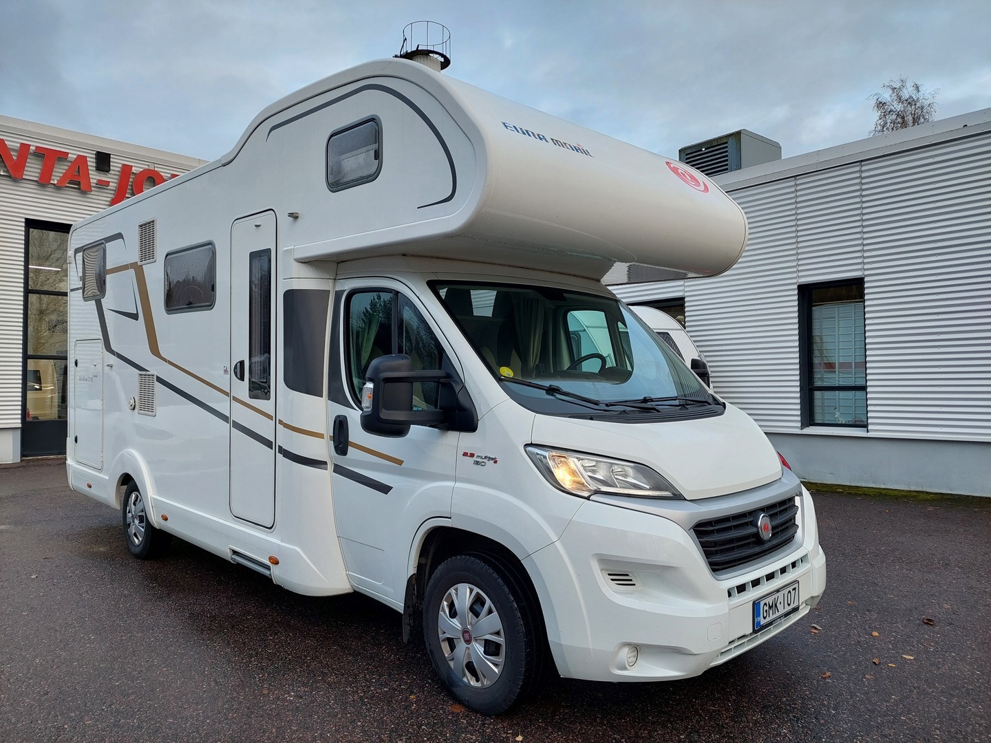 EURA MOBIL Activa One 690 HB 2017