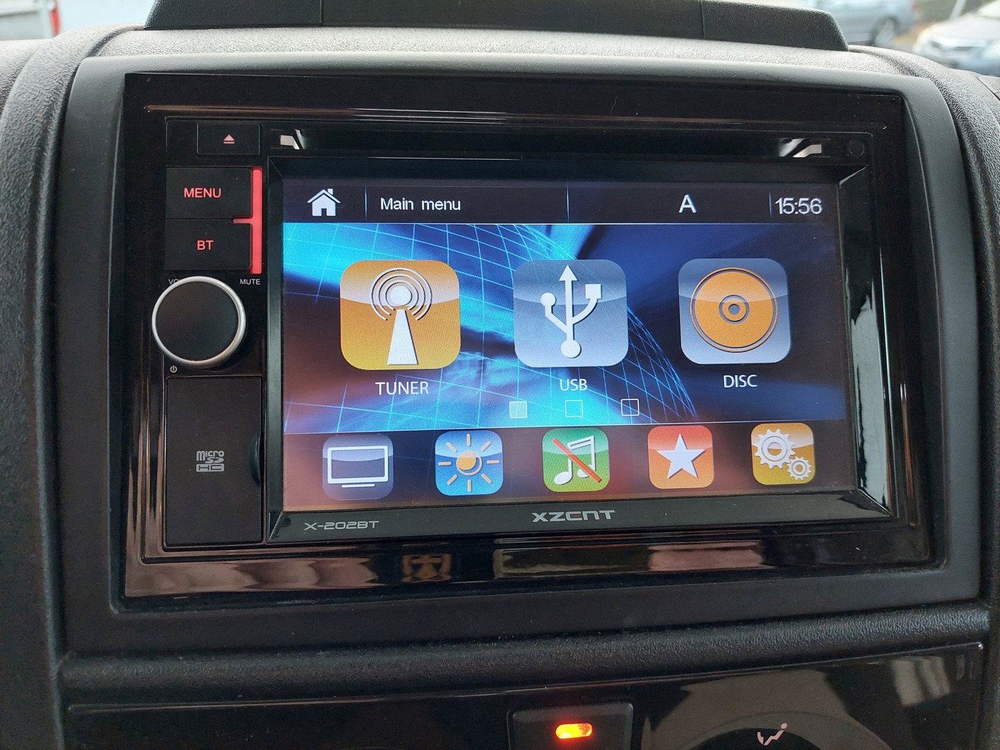 EURA MOBIL Activa One 690 HB 2017