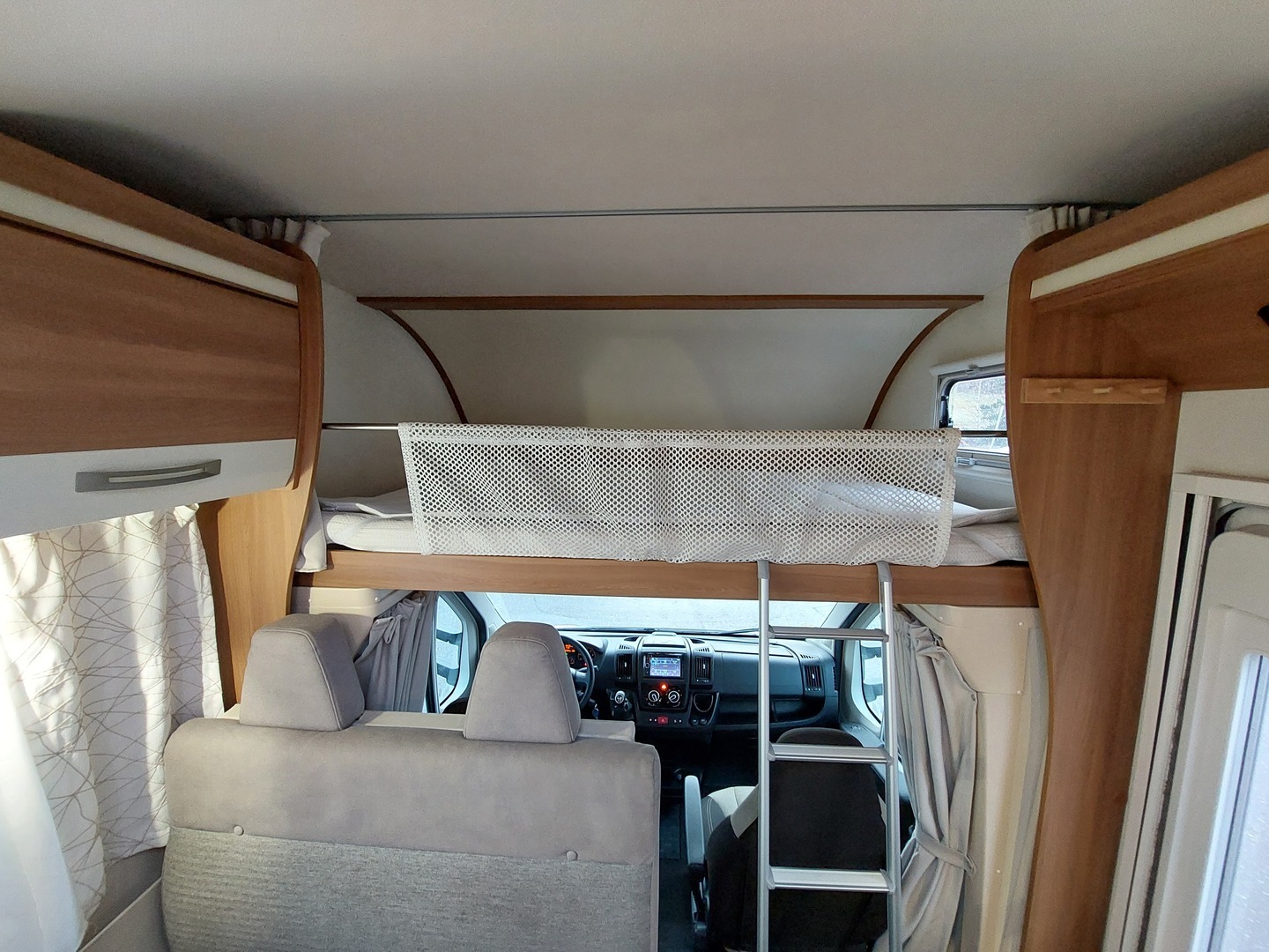 EURA MOBIL Activa One 690 HB 2017