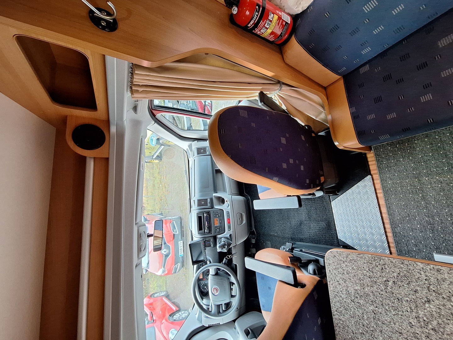 DETHLEFFS Globe 4 2011