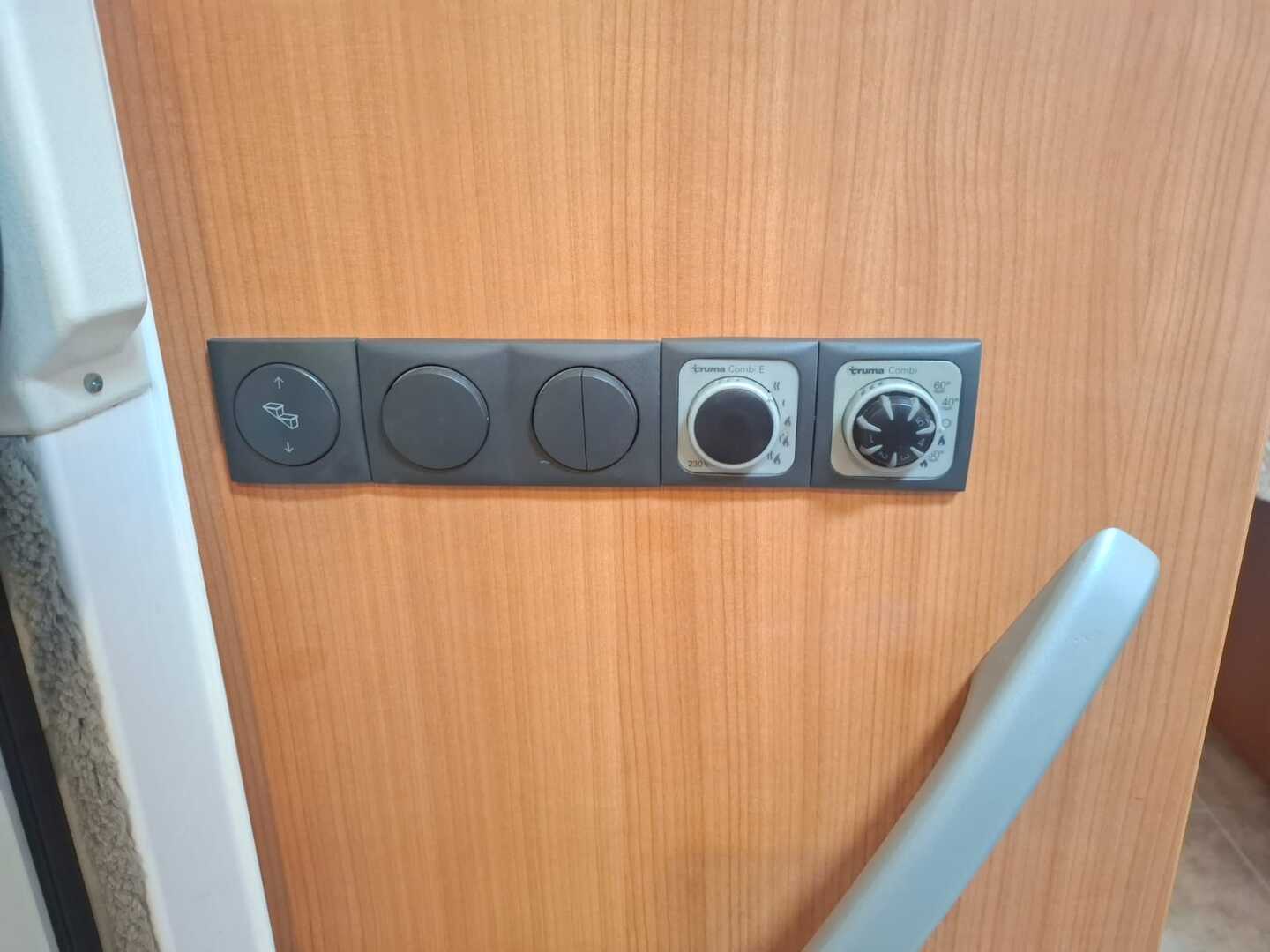 BÜRSTNER ARGOS A 650 2012