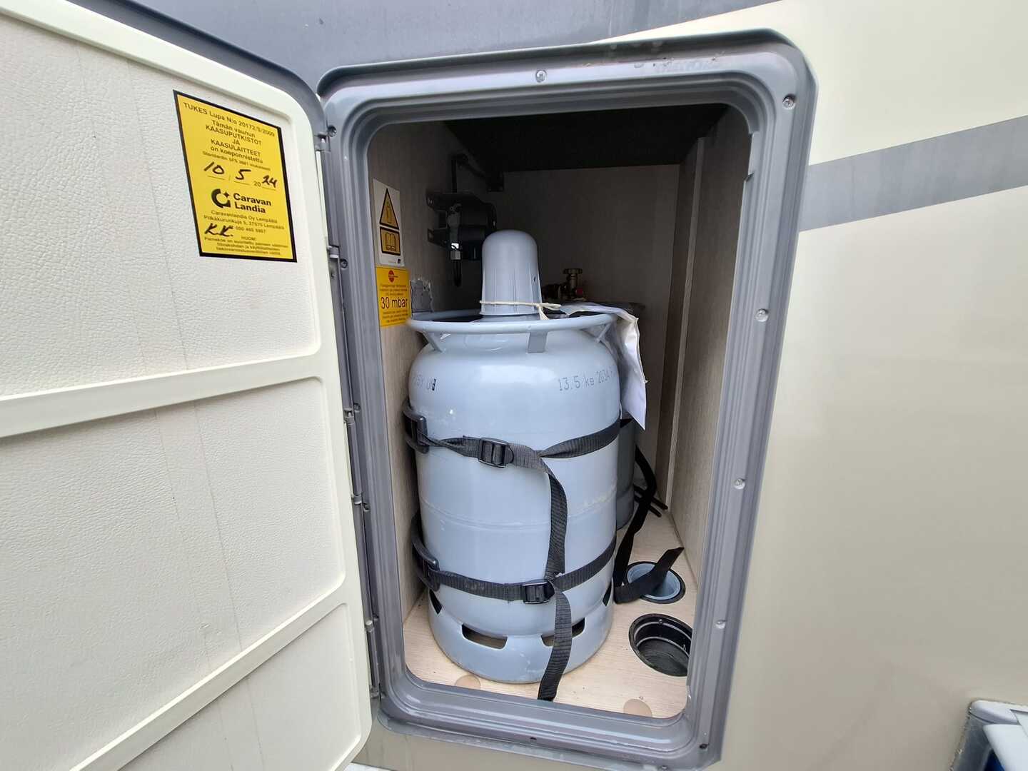 BÜRSTNER Ixeo Time T 695 Moonlight 2012