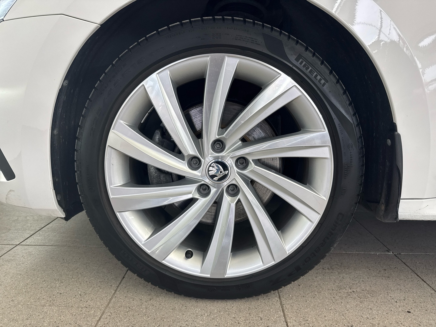 SKODA Octavia 2021