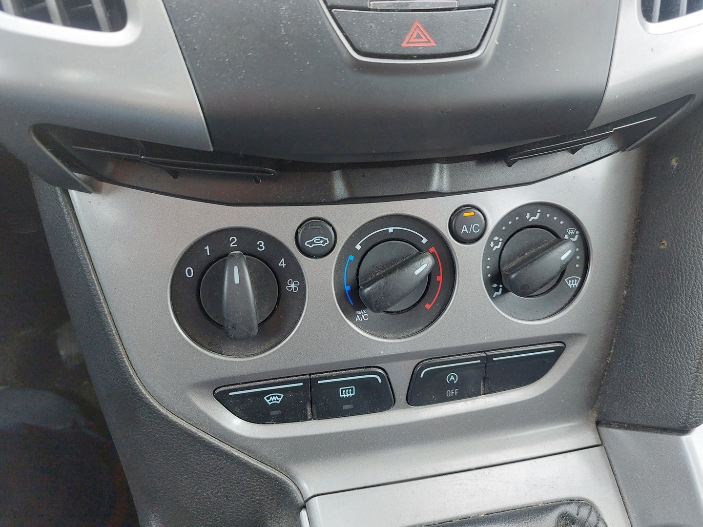 FORD Focus 2012