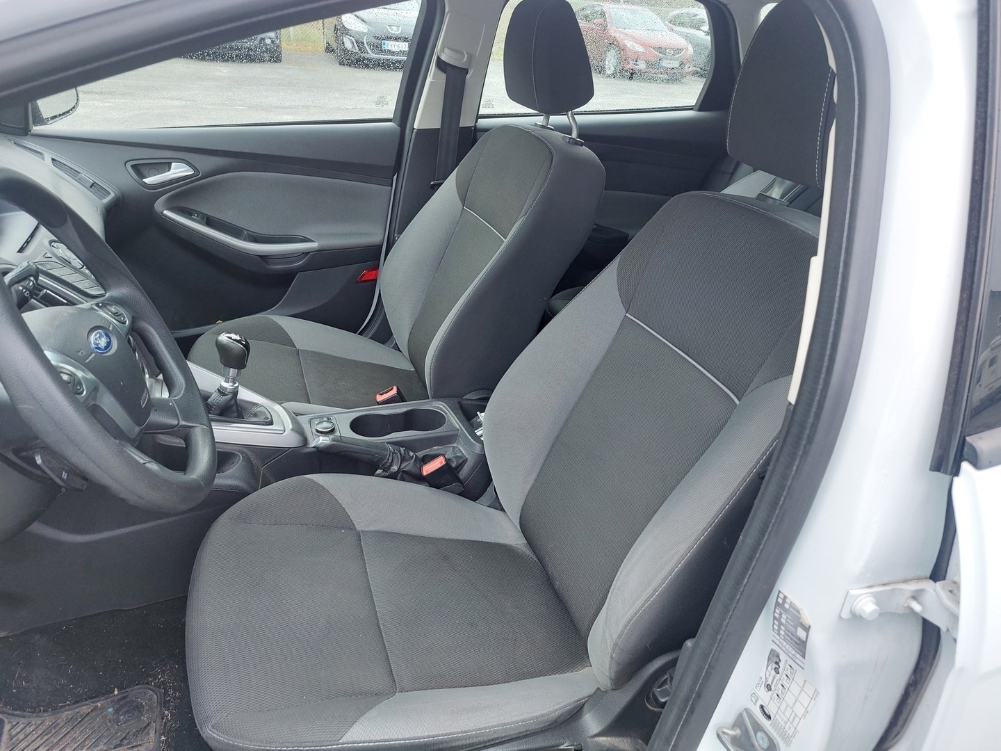 FORD Focus 2012