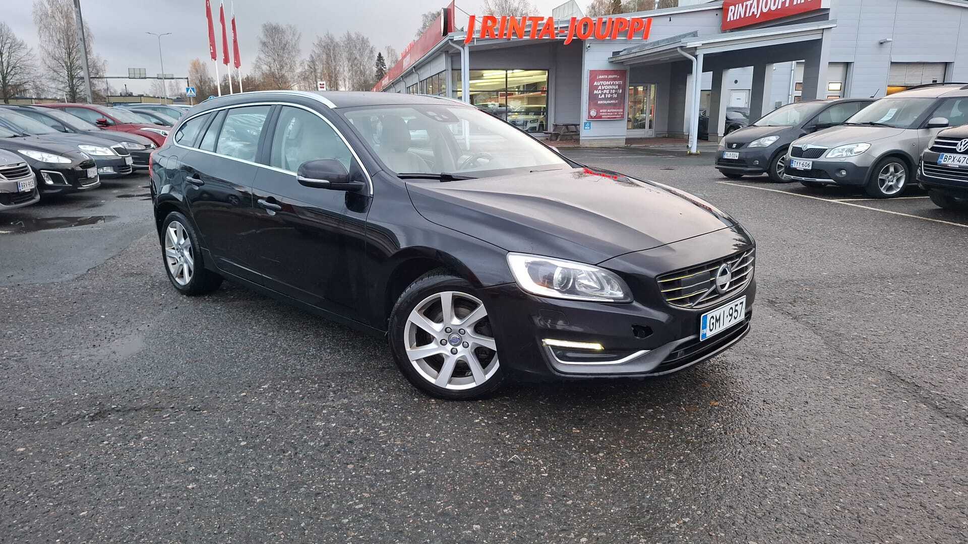 VOLVO V60 2014