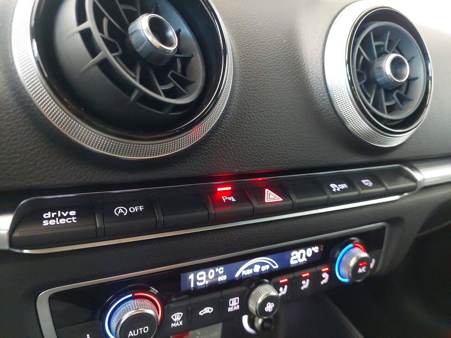 AUDI A3 2018
