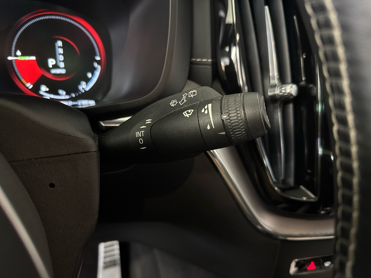 VOLVO XC60 2019