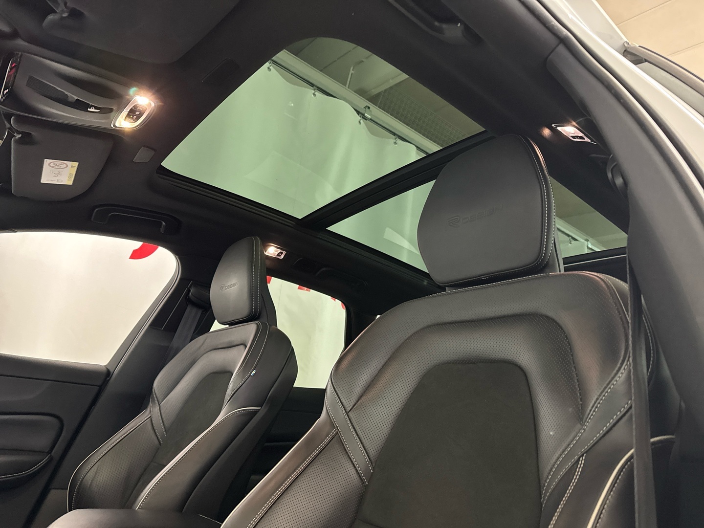 VOLVO XC60 2019