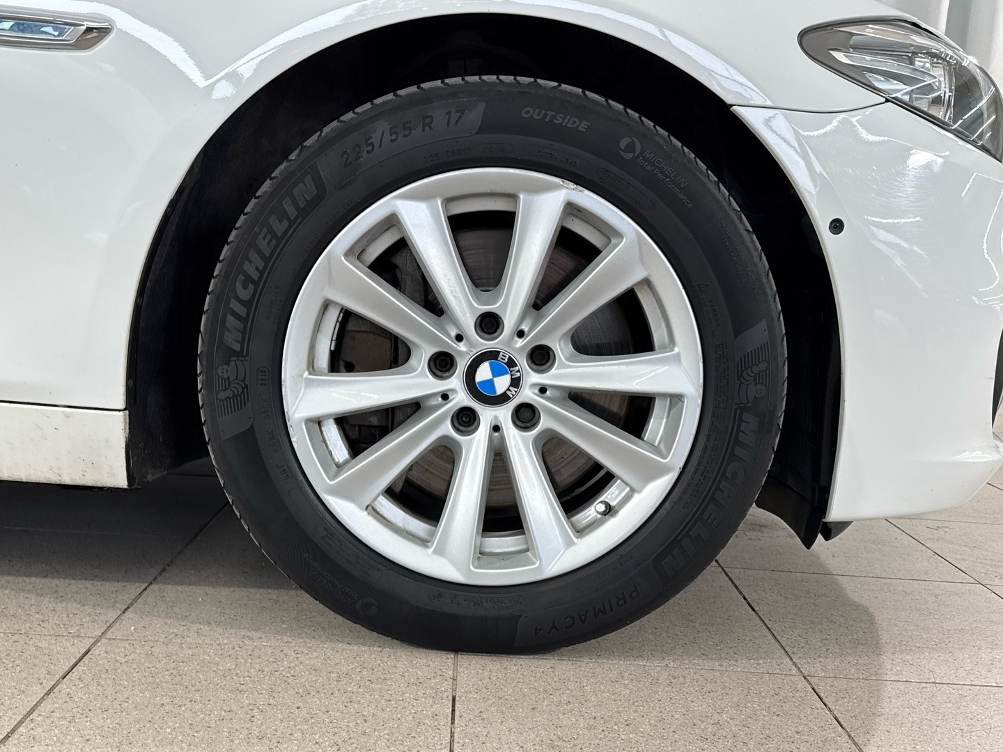 BMW 525 2016