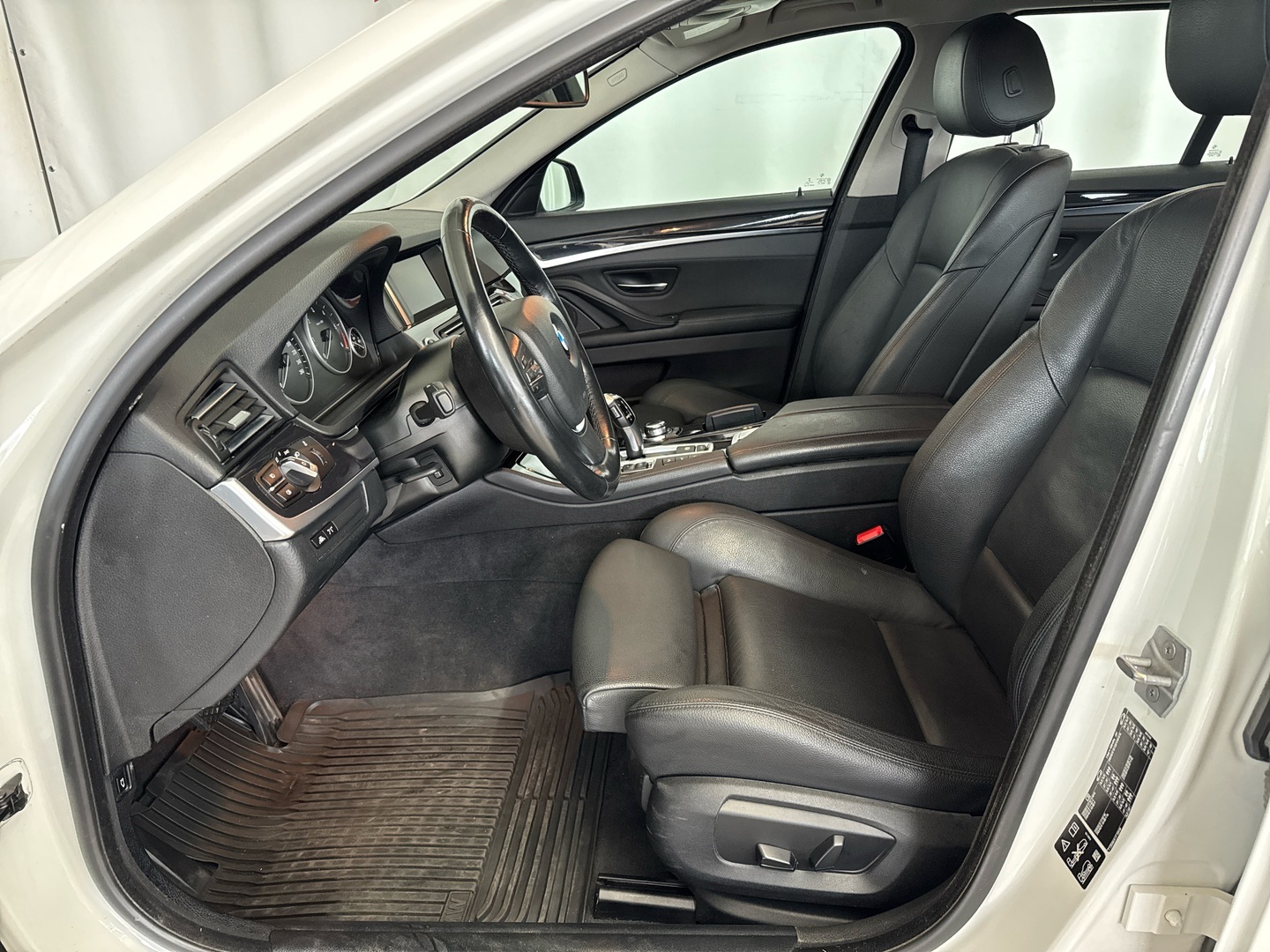 BMW 525 2016