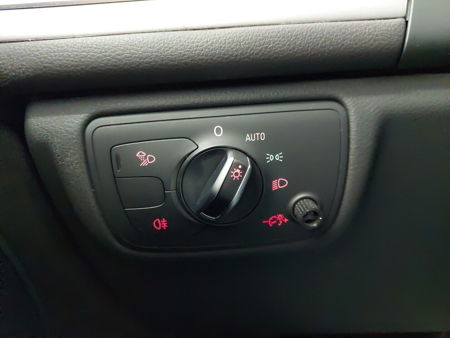 AUDI A6 2016