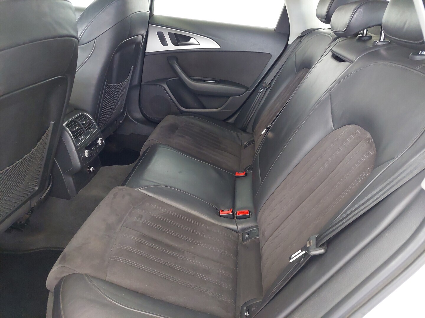 AUDI A6 2016