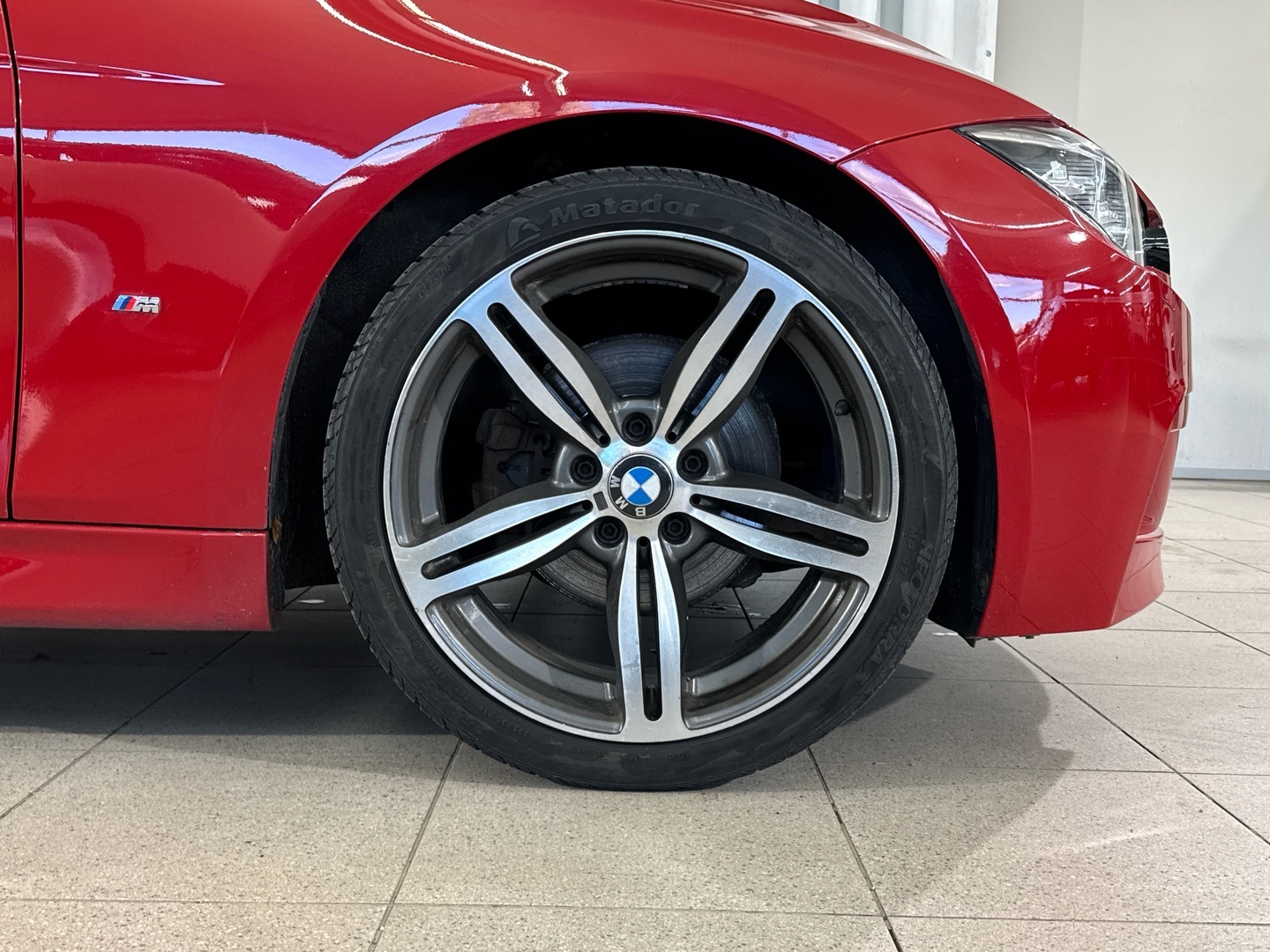 BMW 330 2017
