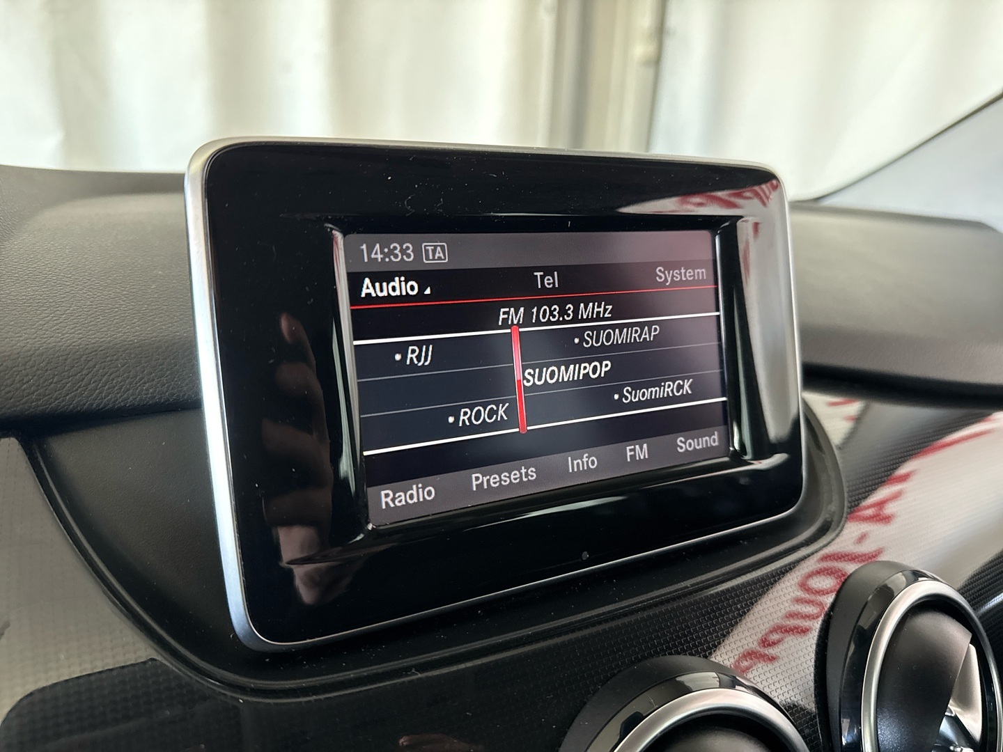 MERCEDES-BENZ B 2013