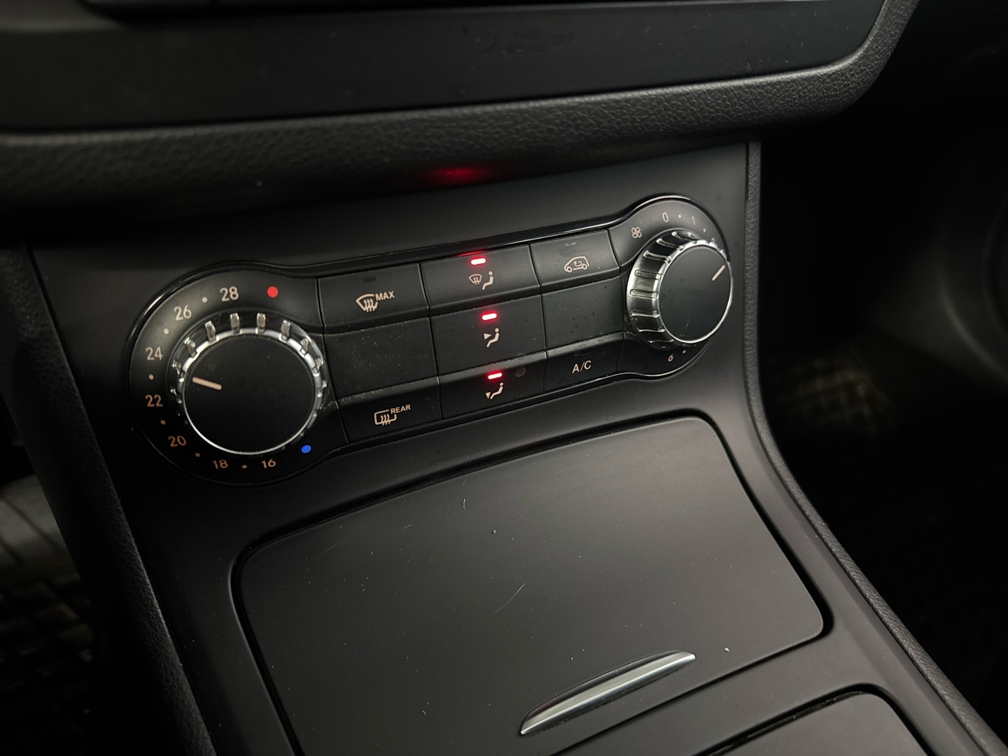 MERCEDES-BENZ B 2013