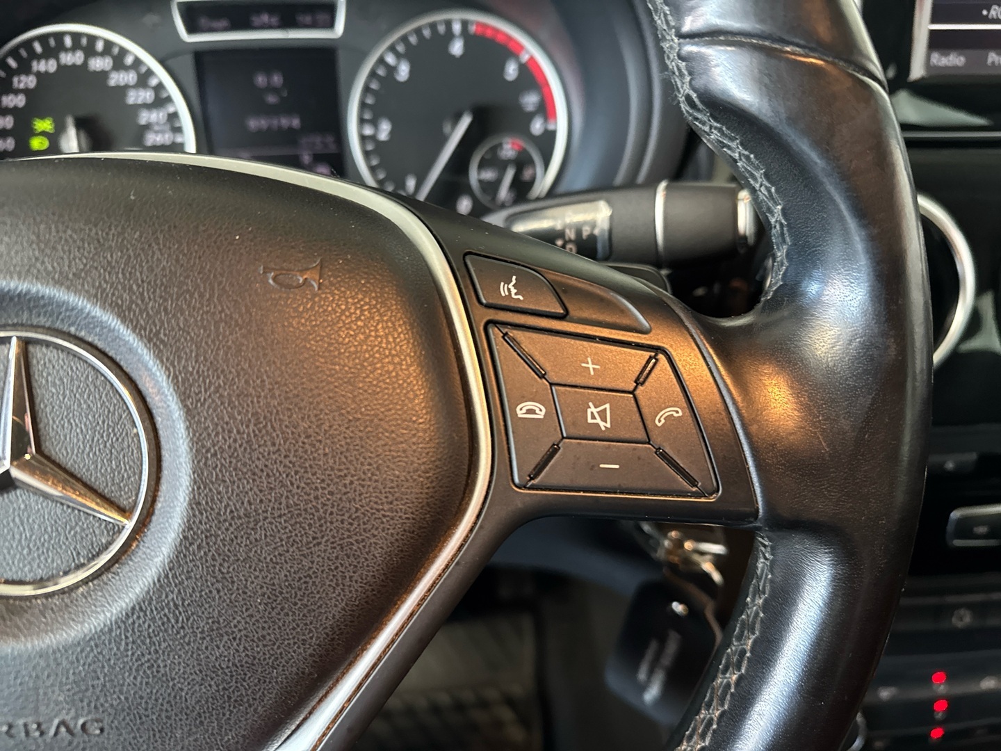 MERCEDES-BENZ B 2013