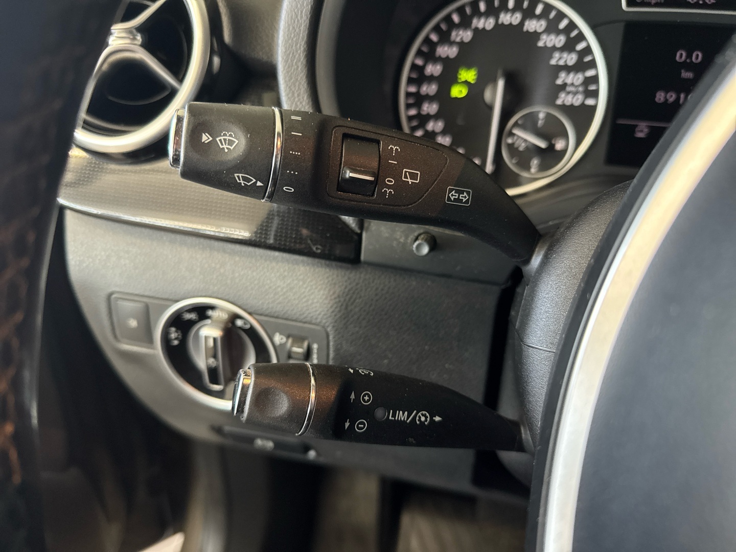 MERCEDES-BENZ B 2013