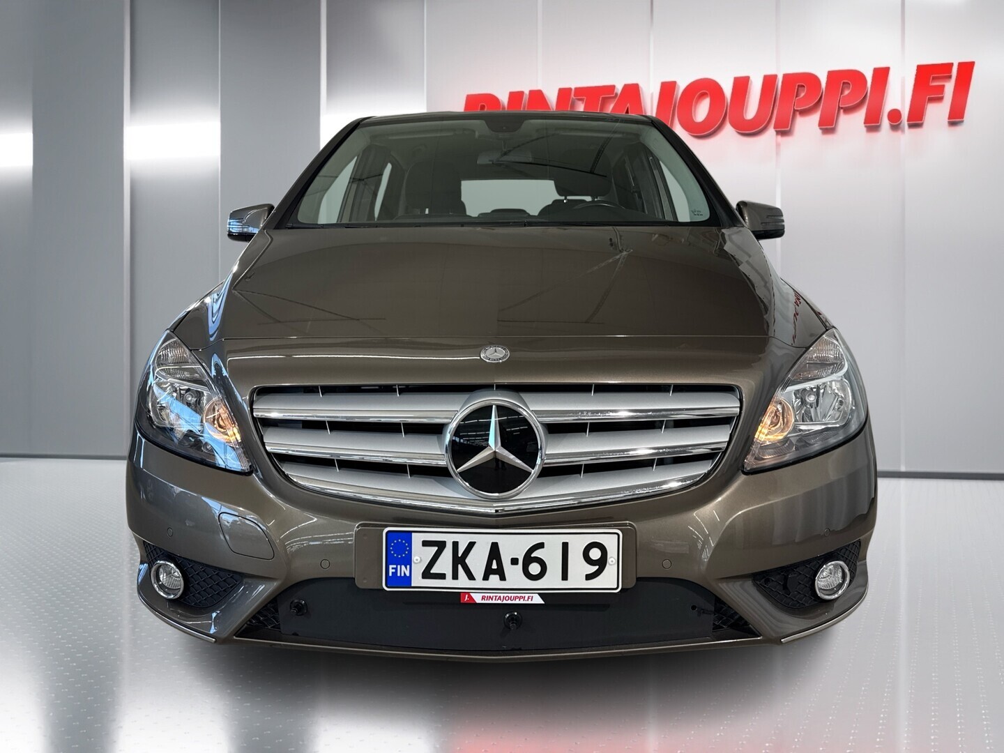 MERCEDES-BENZ B 2013