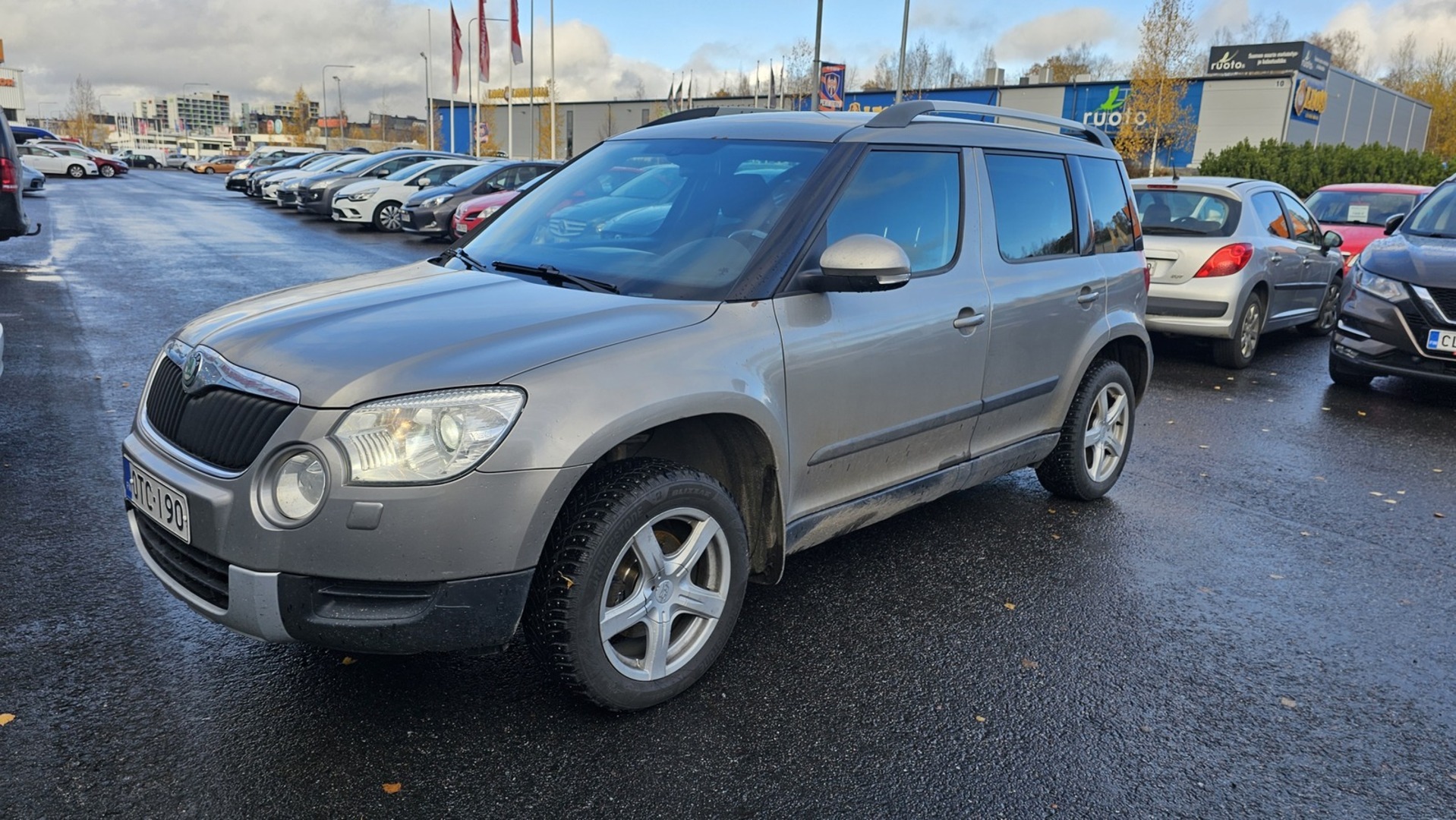 SKODA Yeti 2012