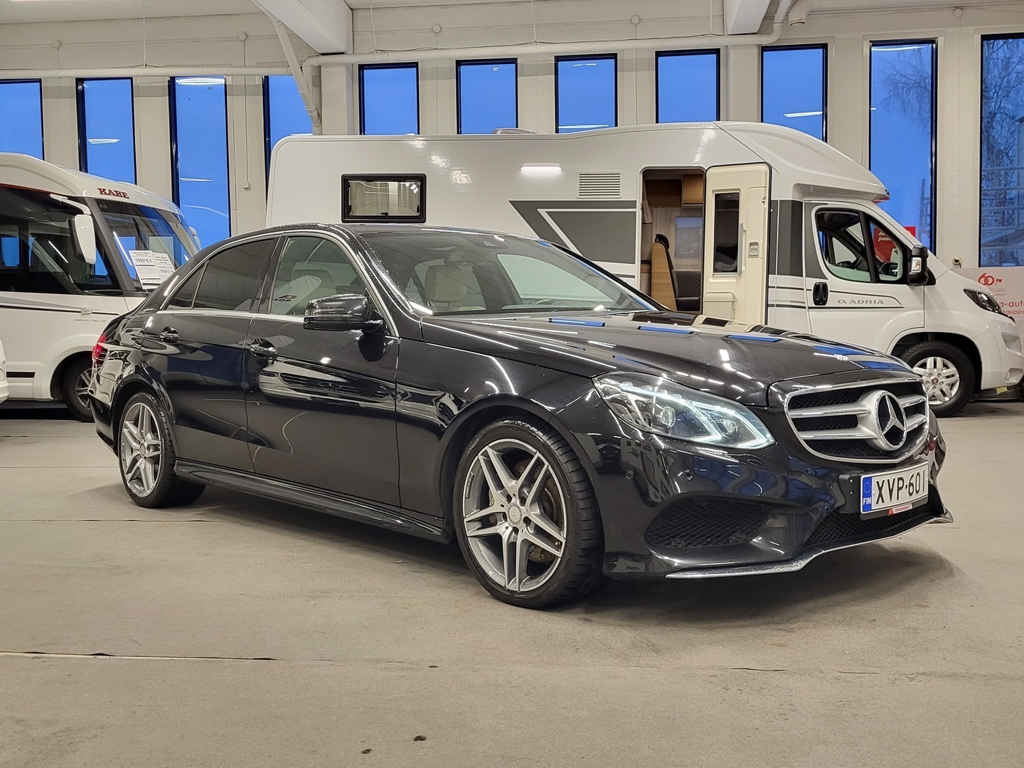 MERCEDES-BENZ E 2014