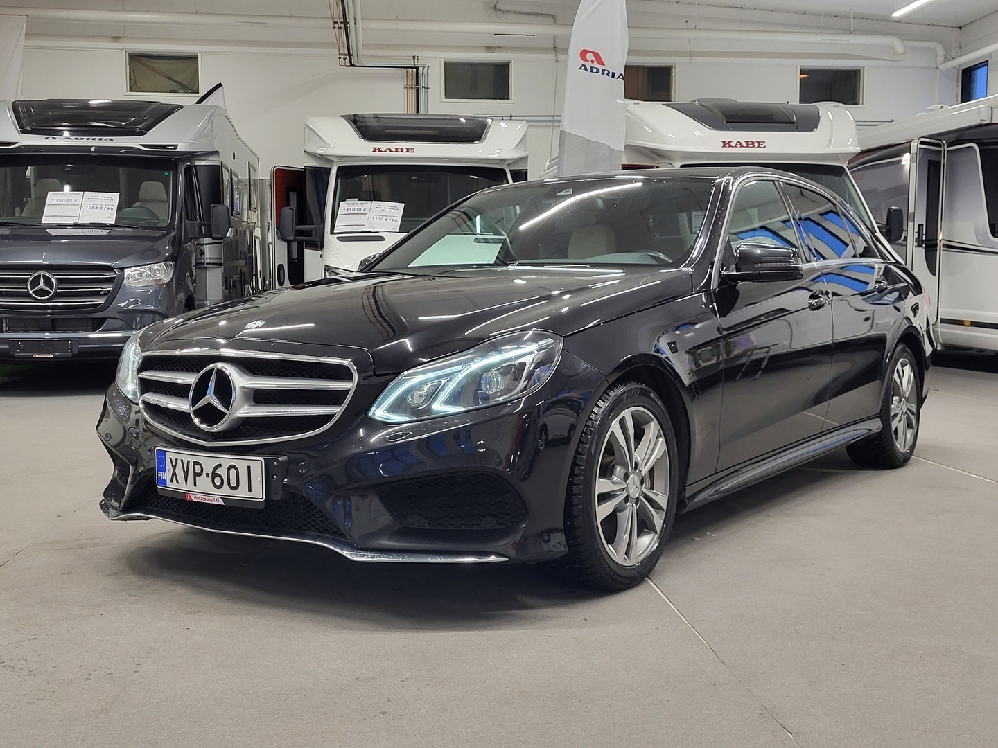 MERCEDES-BENZ E 2014