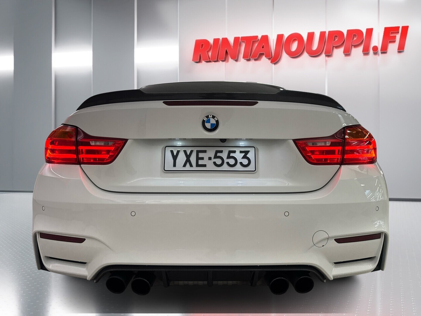BMW M4 2015