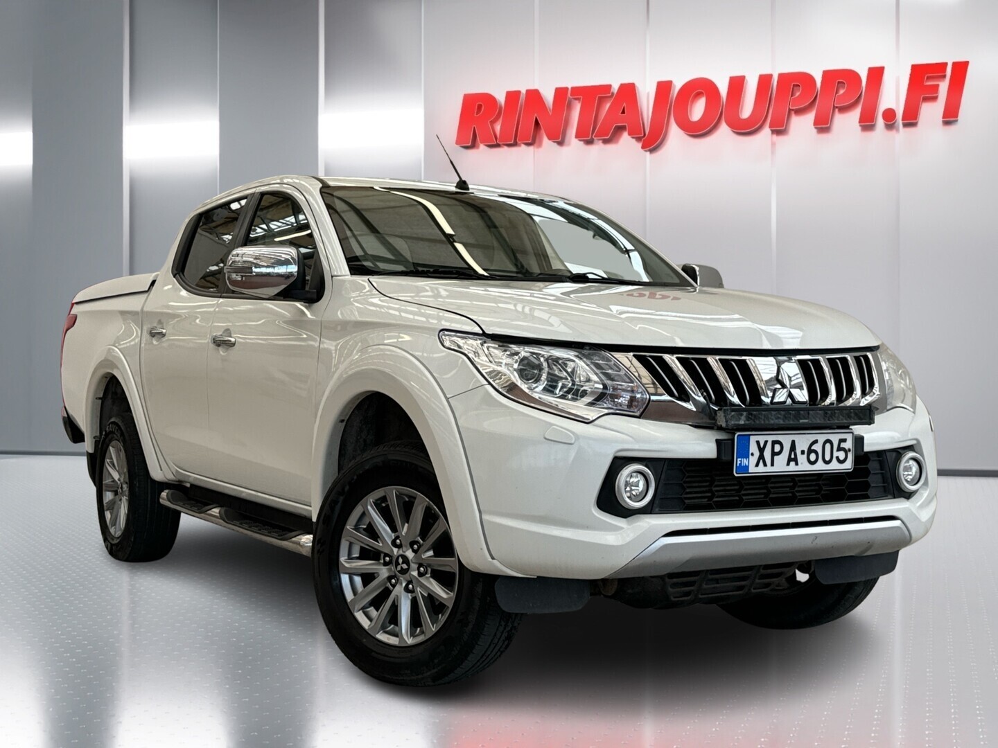 MITSUBISHI L200 2015